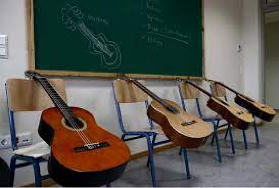 Η ΔΑΚΕ Καθηγητών Λέσβου για το Μουσικό Σχολείο Δυτ. Λέσβου 