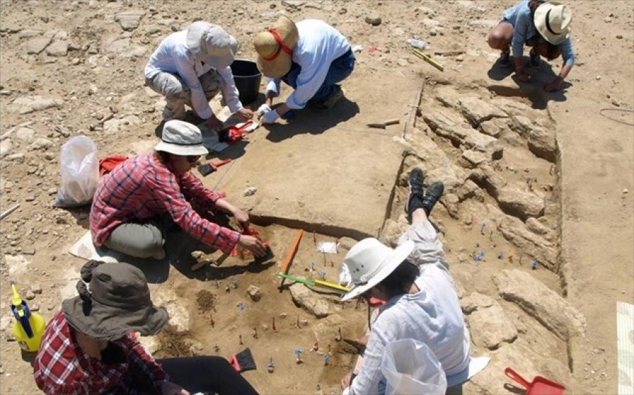Παρουσιάζονται τα αρχαιολογικά ευρήματα στη Λήμνο