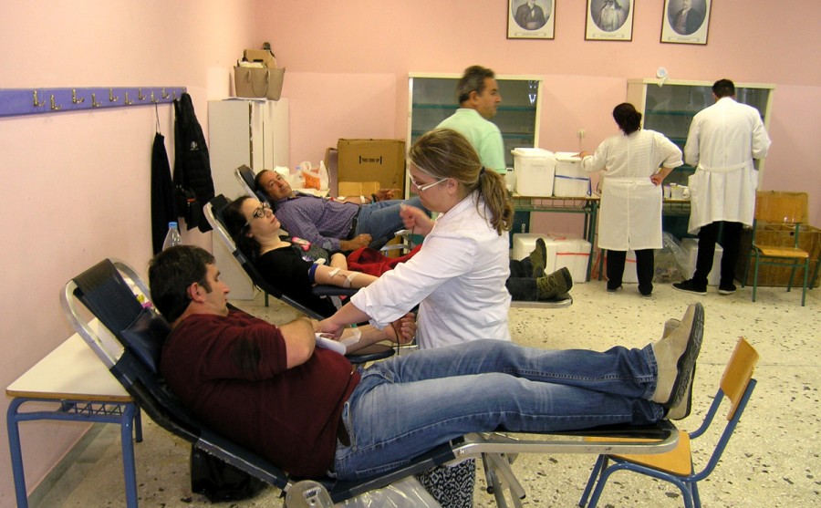 εξέταση αιματοκρίτη για νέους εθελοντές αιμοδότες 