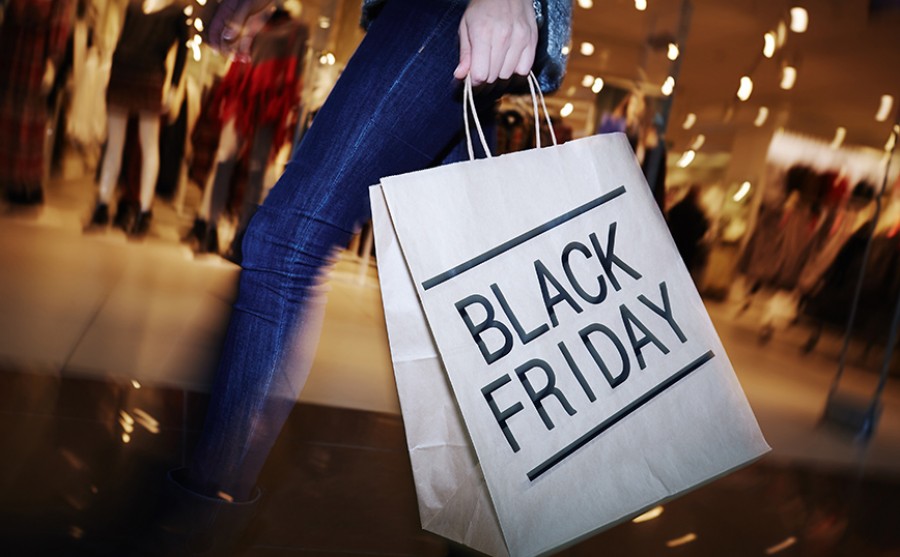 Ξεκίνησαν οι παραγγελίες για την Black Friday      