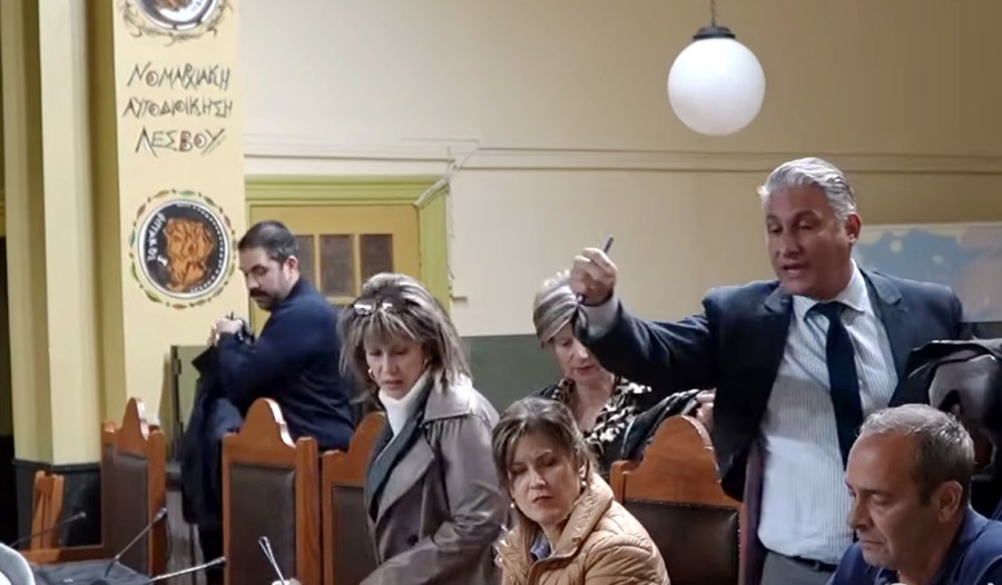 Βολές Π. Κουφέλου σε Π. Χριστόφα και ζητά εξηγήσεις