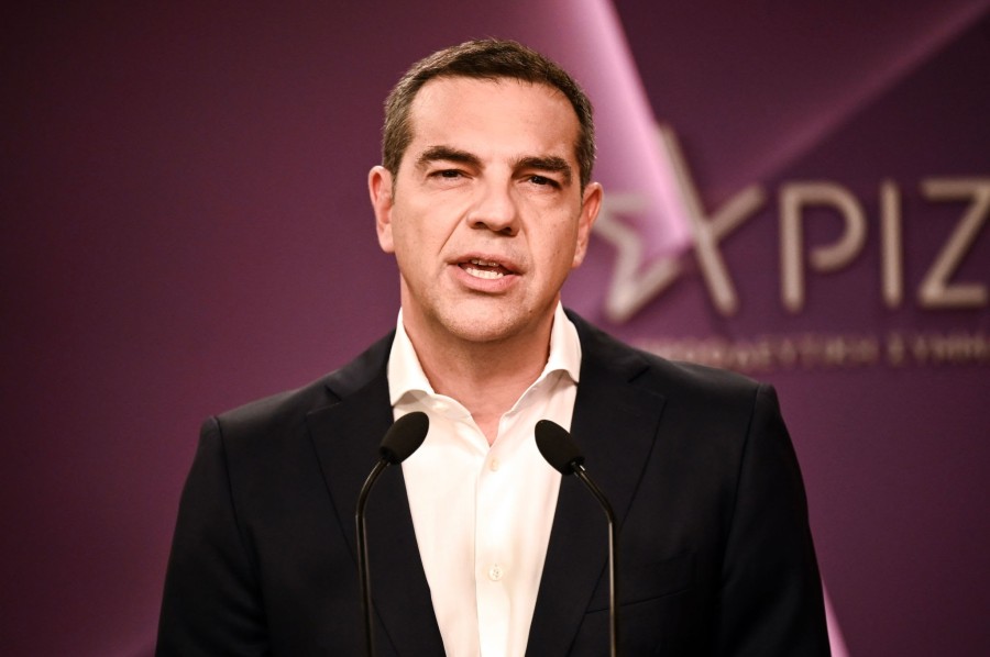 Π. Δουδωνής
