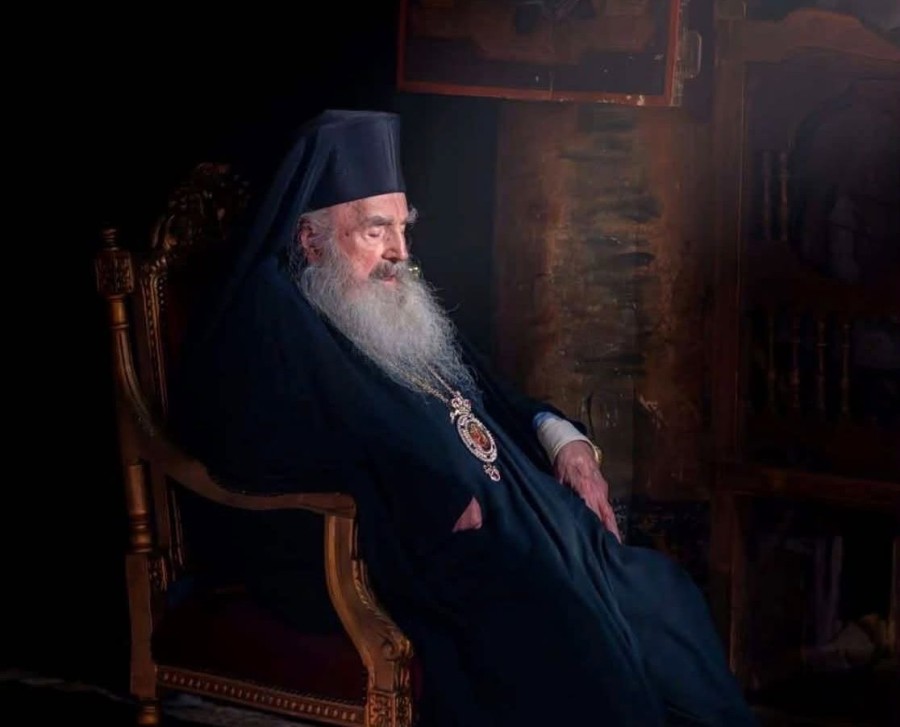 Παραιτήθηκε ο Μητροπολίτης κ. Χρυσόστομος